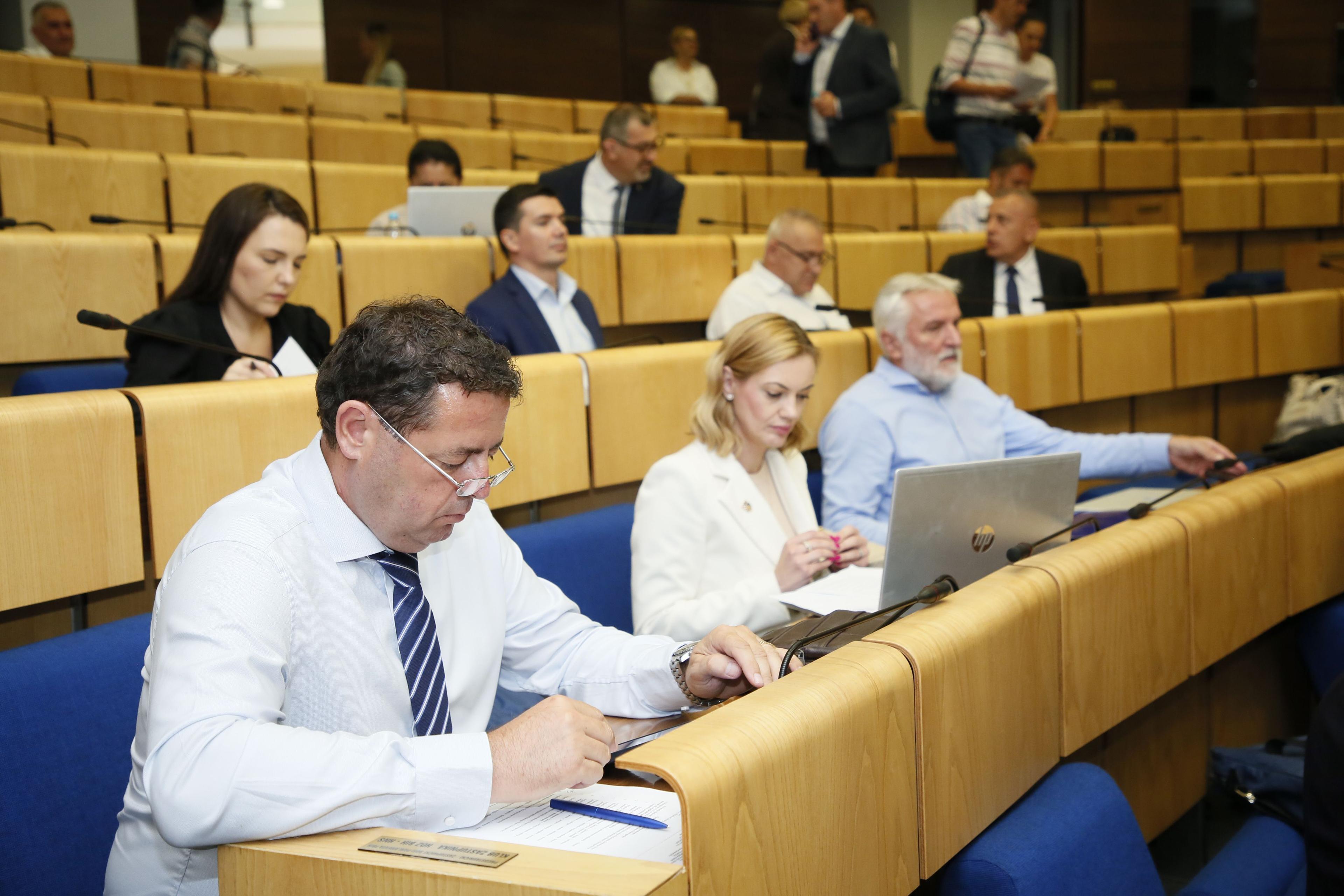 Dom naroda PFBiH prihvatio Nacrt zakona o zaštiti civilnih žrtava rata