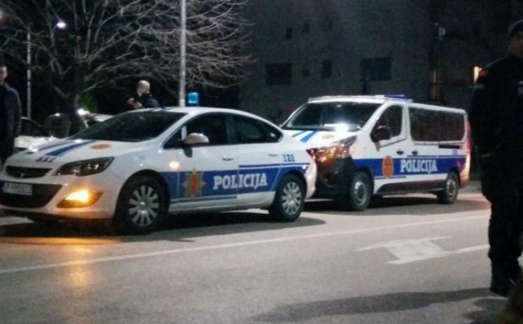 Policija na terenu - Avaz