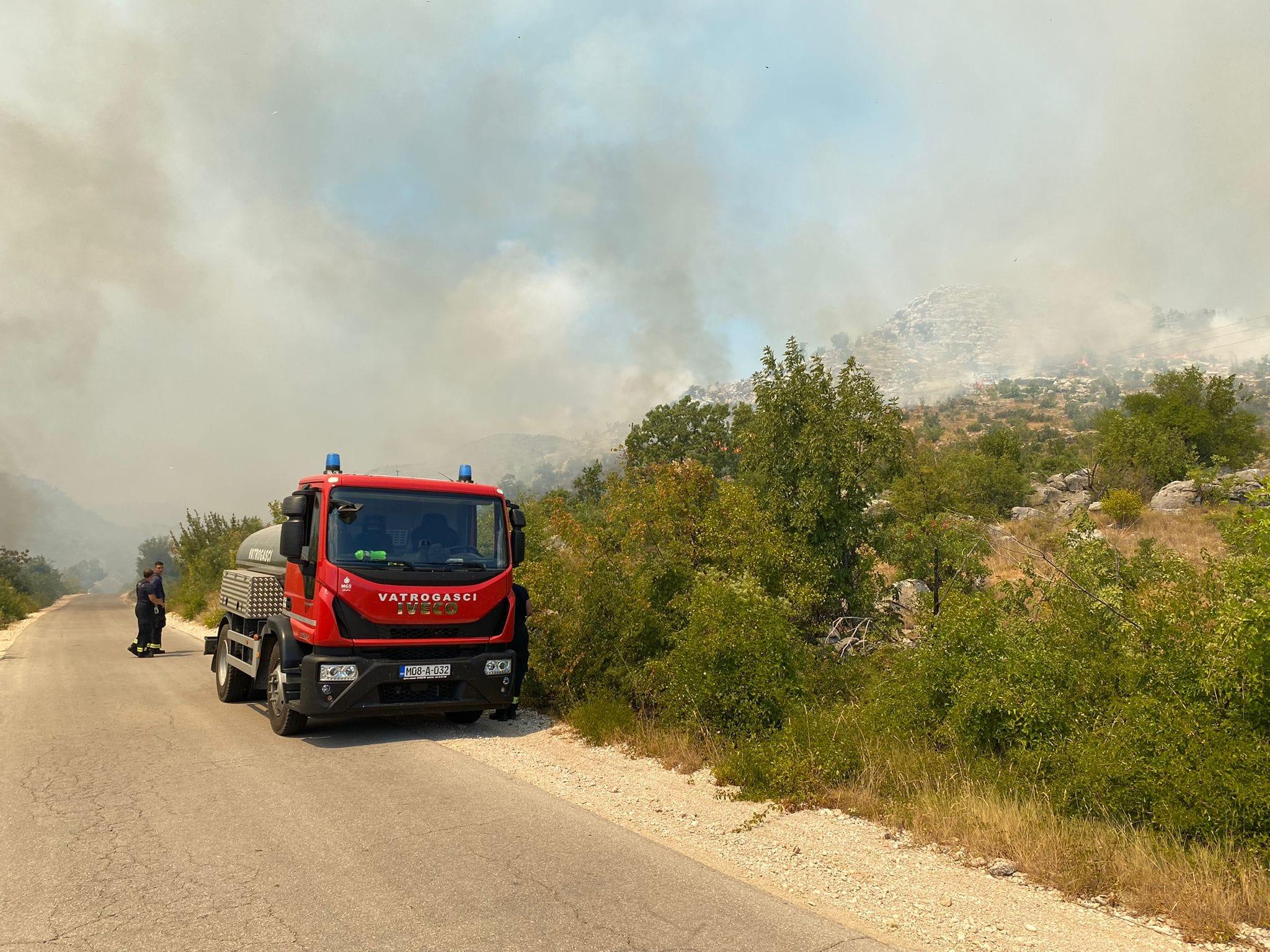 Vatra je krenula prema Zelenikovcu, Drijenu i Žukovicama - Avaz