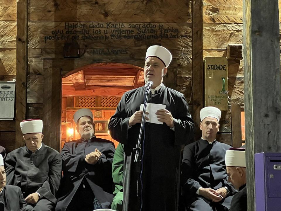 Reisu-l-ulema Husein ef. Kavazović - Avaz