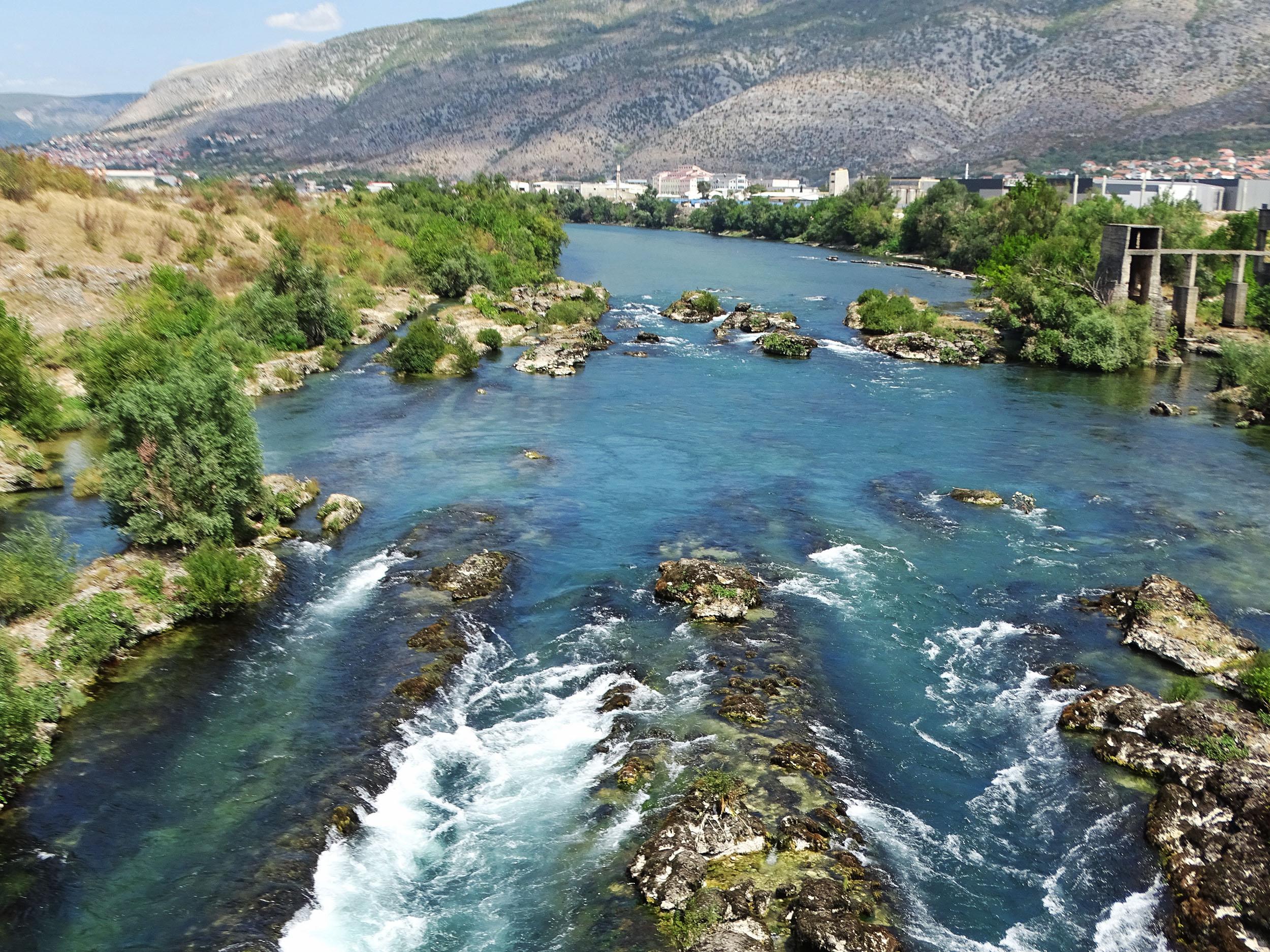 Neretva s Avijatičarskog mosta - Avaz