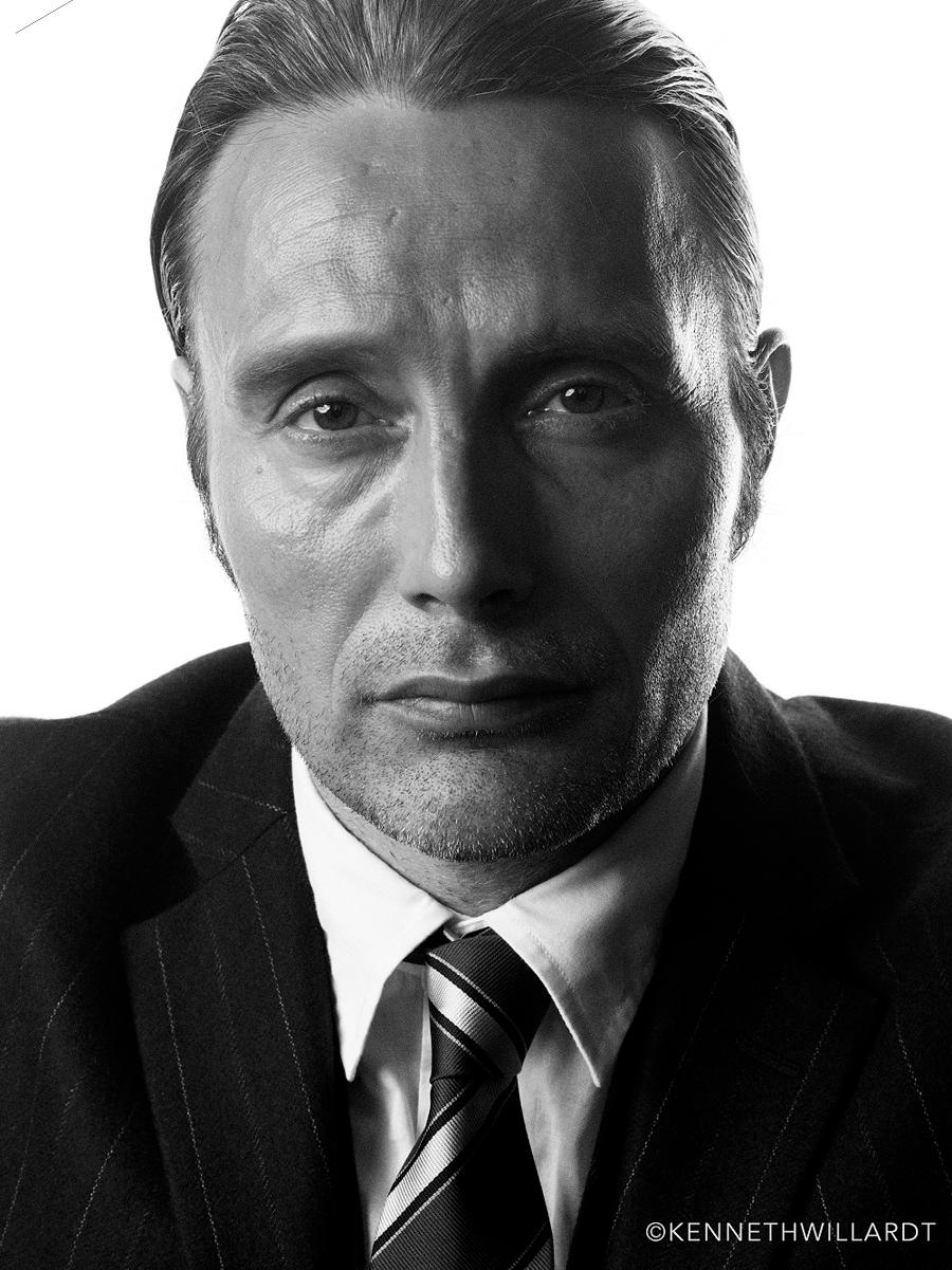 Mads Mikelsen - Avaz