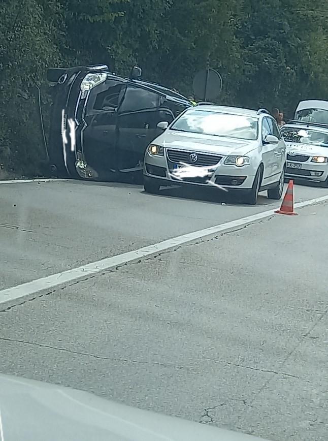 Policija na terenu - Avaz