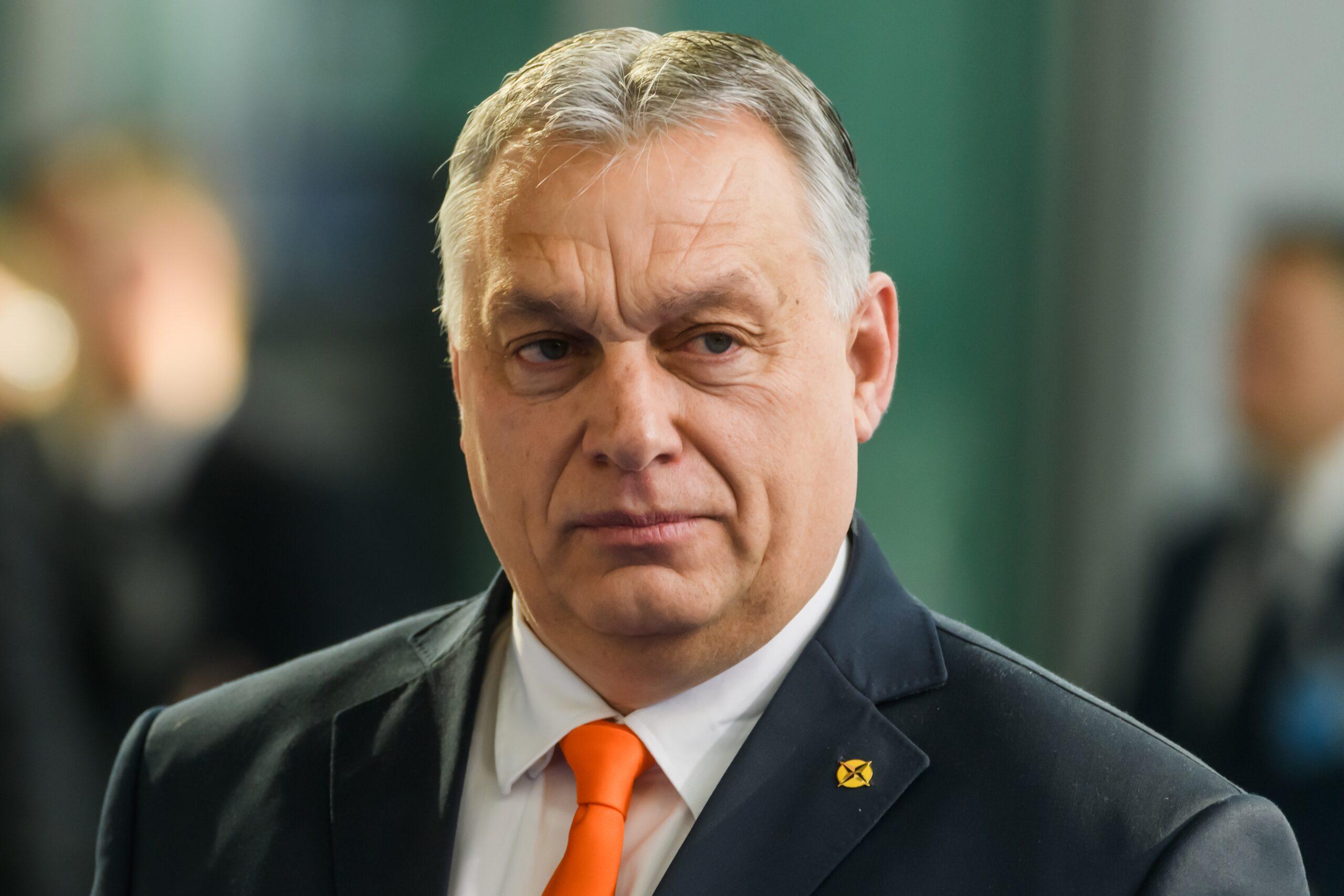 Viktor Orban - Avaz