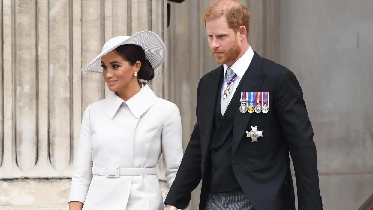 Meghan Markle i princ Harry - Avaz