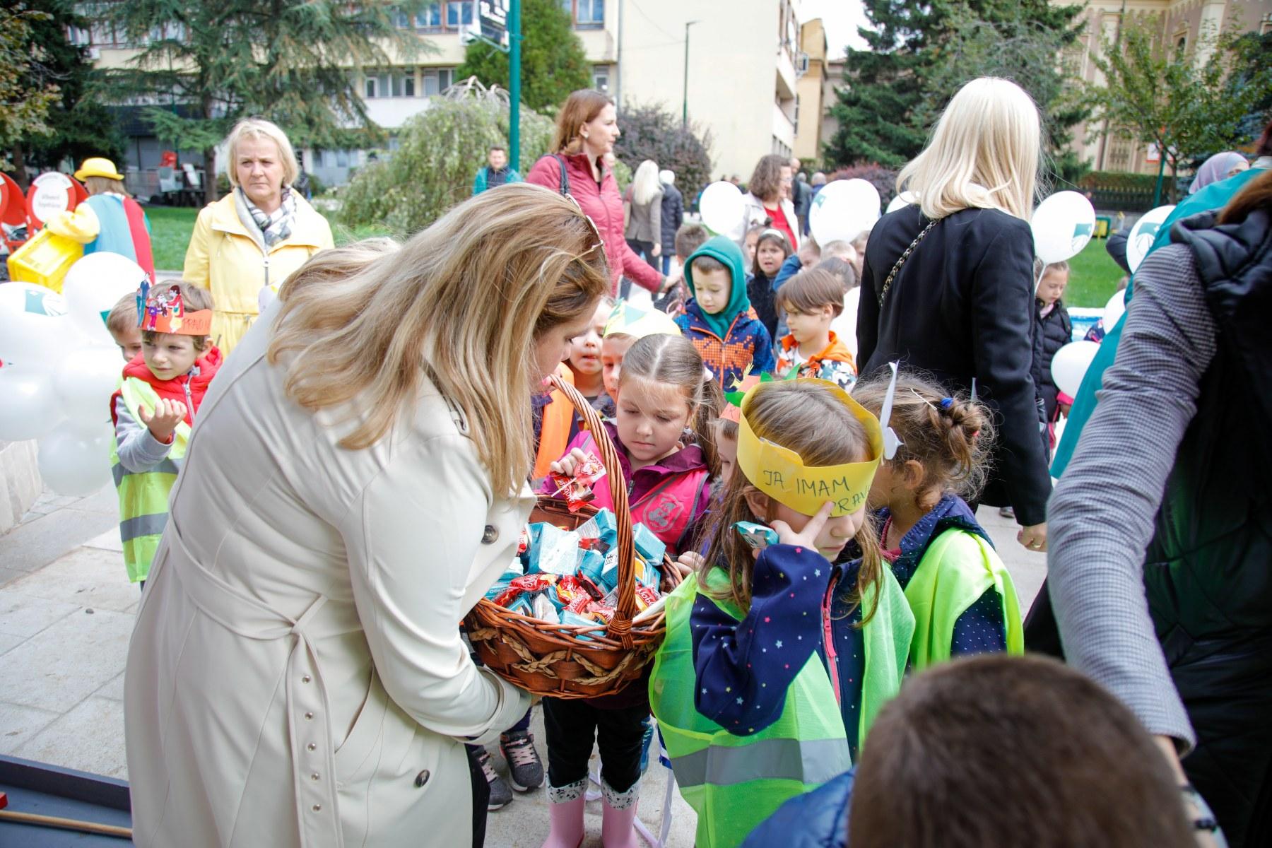 Općina Stari Grad organizovala “Dan dječije radosti” za najmlađe, uživale stotine mališana - Avaz