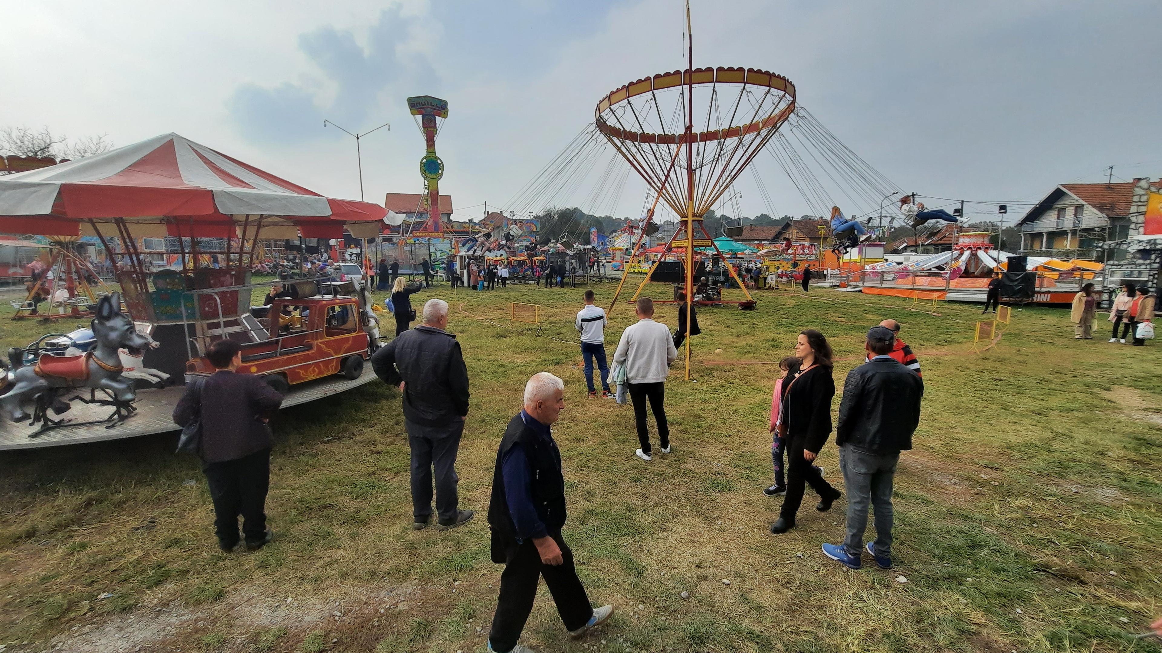 Zabavni park privlači i stare i mlade - Avaz