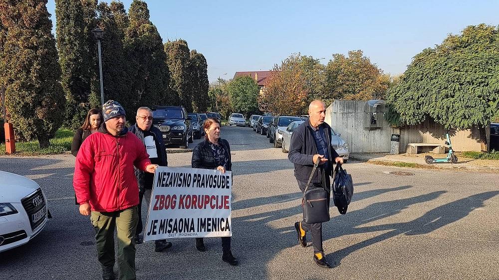 Dolazak Arijane i Muriza Memić, te Ifeta Ferageta - Avaz