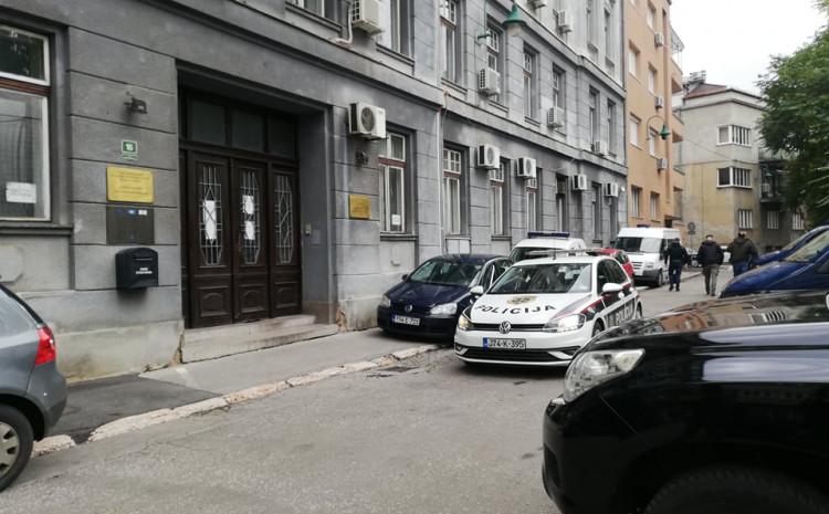 Policija provodi istragu - Avaz