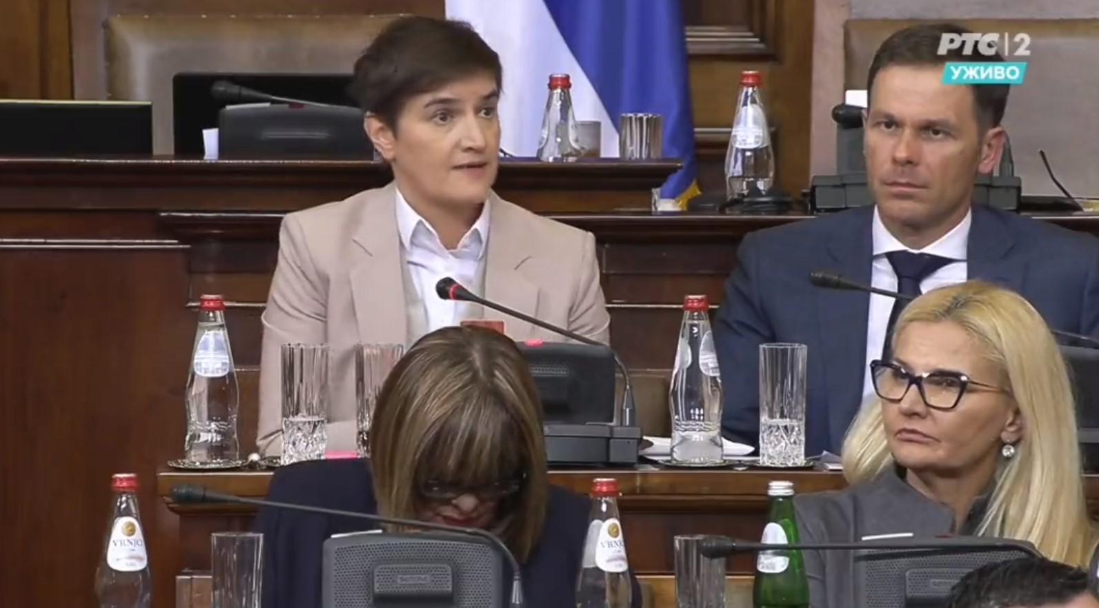 Cijela sala Skupštine Srbije smijala se lapsusu Ane Brnabić