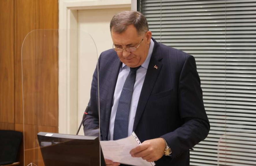 Dodik je i nakon svjedočenja ispred Suda ponovio da je uvjeren da će ostatak kredita biti vraćen - Avaz