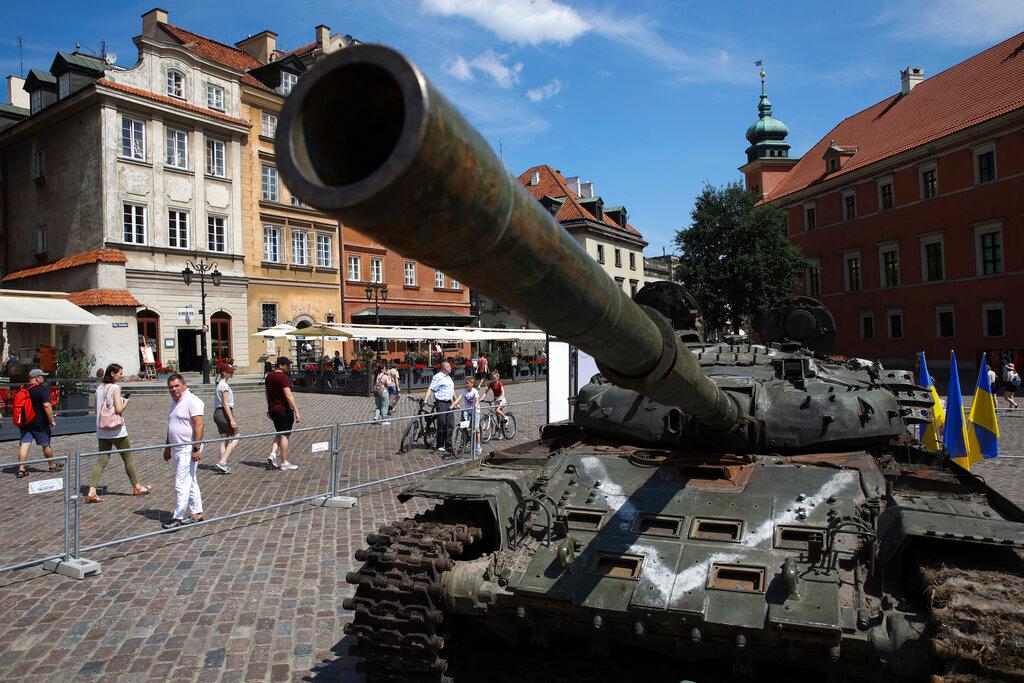 Poljska se naoružava: Povećavaju broj vojnika, uveli su i vojnu obuku za civile