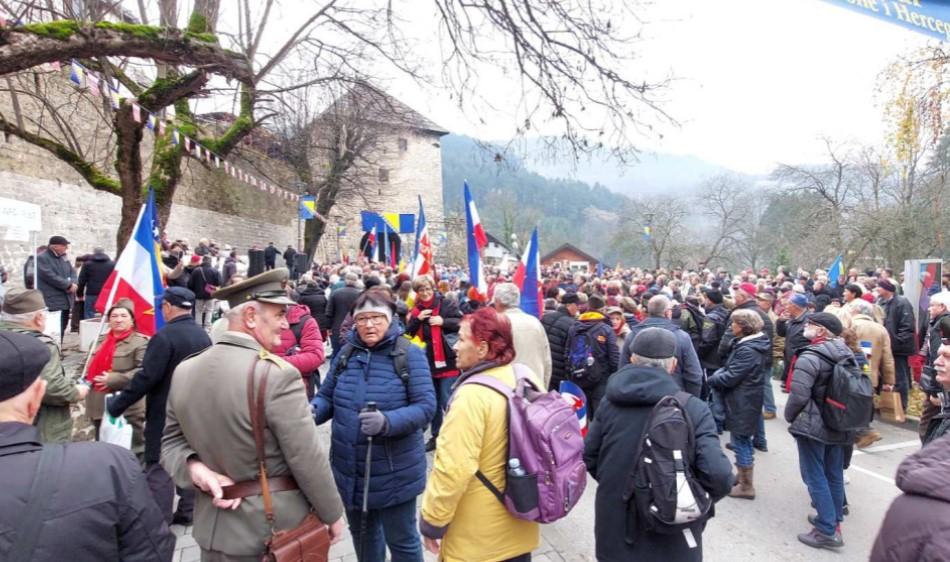 U Jajcu održana manifestacija u znak sjećanja na Drugo zasjedanje AVNOJ-a