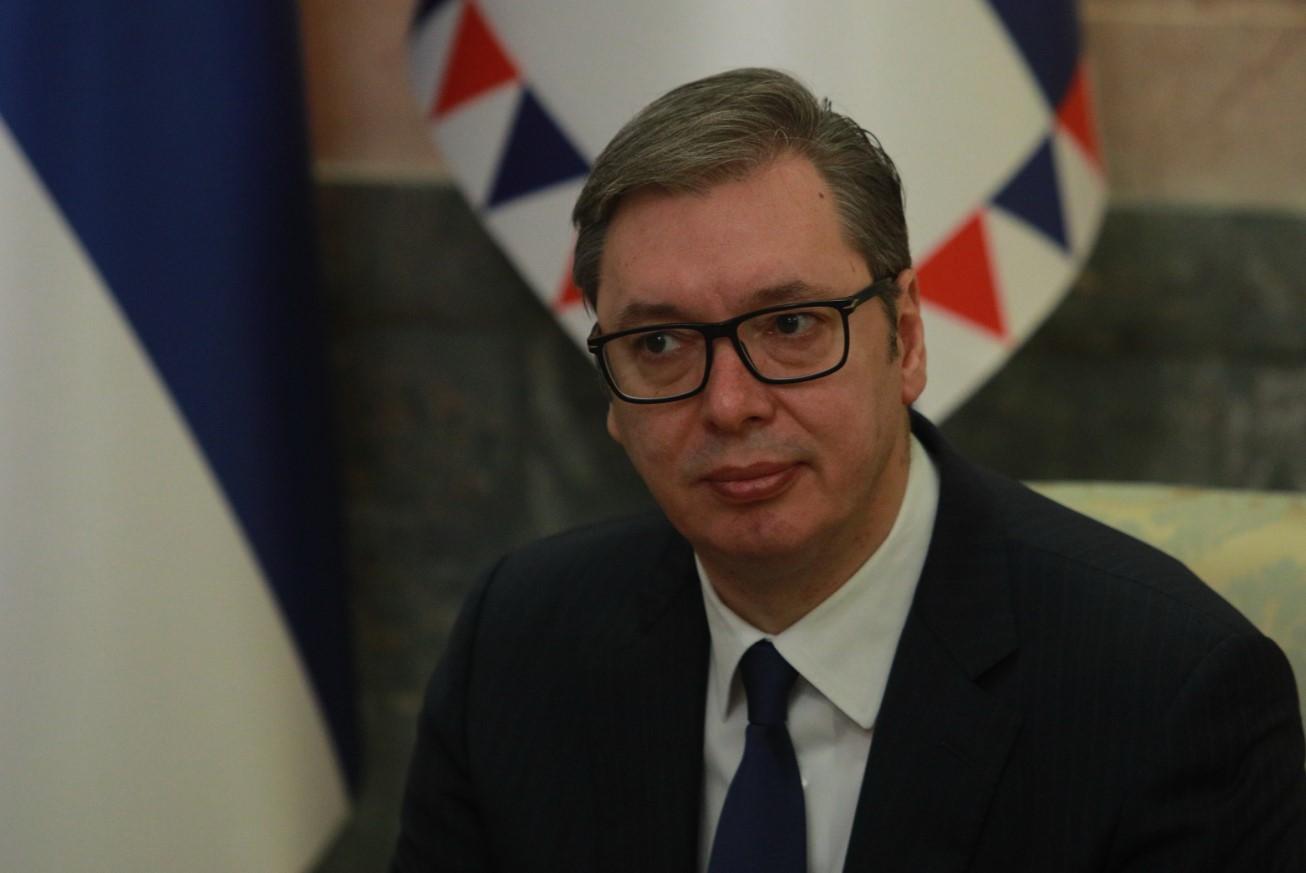 Vučić: Posebno sa sretan zbog okvirnog sporazuma finansijske podrške - Avaz