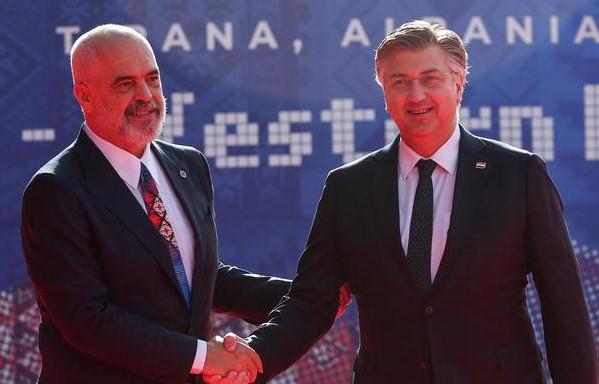 Edi Rama i Andrej Plenković u Tirani - Avaz