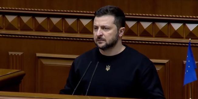 Zelenski: Boje Ukrajine danas su simbol hrabrosti, svijet je uvjeren da će tiranija izgubiti