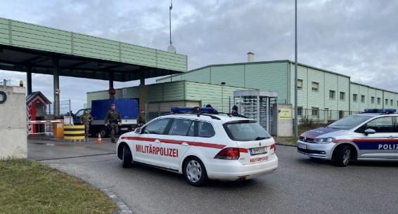 Pucnjava na vojnom aerodromu: Jedan vojnik ubijen, drugi ranjen