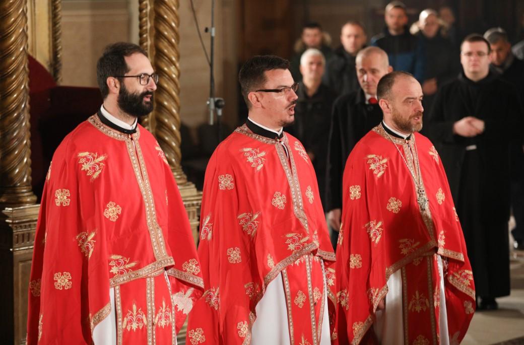 Sveta božićna liturgija služena u Sabornoj crkvi Presvete Bogorodice u Sarajevu - Avaz