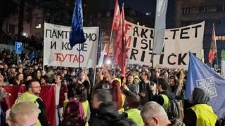 Srbija: Veliki protesti dijela radnika RTS-a, građana i studenata