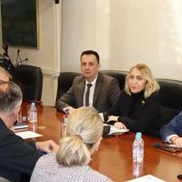 Delegacija Vlade FBiH u Tuzli razgovarala o realizaciji infrastrukturnih projekata