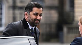 Škotski premijer Humza Jusaf razmatra ostavku