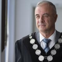 Rektor Duraković za "Avaz": Univerzitet se želi staviti pod potpunu političku kontrolu, u SDA sam, a ovako mi rade