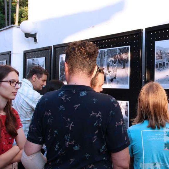 U Muzeju Hercegovine Mostar otvorena izložba ratnih fotografija Vejda Godarda 