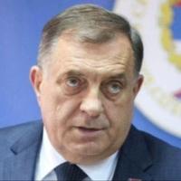 Dodik hospitaliziran u Beogradu, čeka operaciju