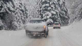 Teški i opasni uslovi na putu za istočnu Bosnu i Jahorinu