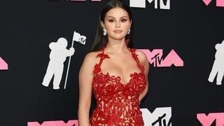 Selena Gomez obrisala video u kojem je plakala zbog deportacije migranata: Desničarka je nazvala idiotom