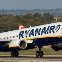 Ryanair traži uvođenje ograničenja od dva alkoholna pića za putnike na evropskim aerodromima