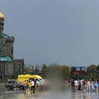 Video iz Moskve / Grom udario u park, jedna osoba poginula, tri povrijeđene