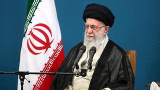 Ajatolah Hamenei: U Zapad se ne smije polagati nada, ali nema štete od saradnje