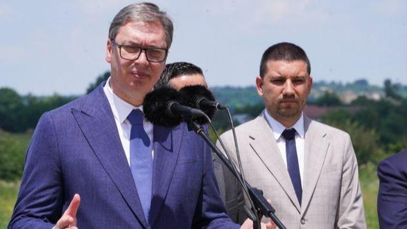 Aleksandar Vučić - Avaz