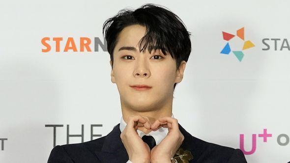 Moon Bin, a member of K-Pop group ASTRO, poses for photos on the red carpet for the 2021 Asia Artist Awards in Seoul, South Korea - Avaz