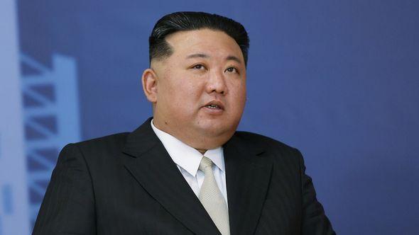 Kim Jong-un - Avaz