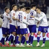 Hajduk pobjedom zasjeo na vrh HNL-a: Torcida bakljadom "zapalila" Poljud