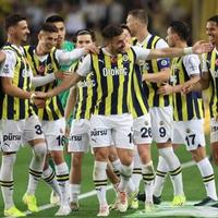 Fenerbahče posustaje u utrci s Galatom, Džeko se ispromašivao kao rijetko kad