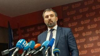 Stojanović: Pozivam Lendu u ime boraca na koje se poziva da potpiše volju većine