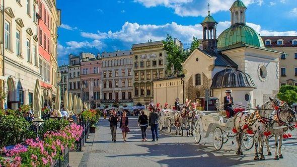 Krakov Poljska - Avaz