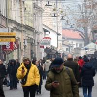 Oblačno s jutarnjom maglom, sunčano samo u Hercegovini