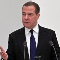 Medvedev tvrdi: Njemačka se priprema za rat s Rusijom