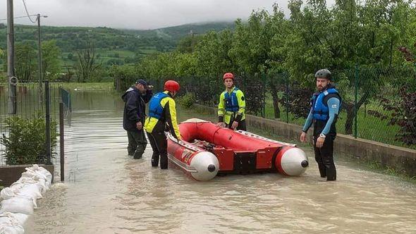 Poplave u Bihaću - Avaz