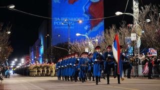 Završen svečani defile neustavnog "dana RS": Banjom Lukom šetali udruženja, učenici, sportski savezi...