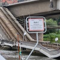 Pojavio se snimak kada se srušio most u Drezdenu: Odjednom nestao dio konstrukcije