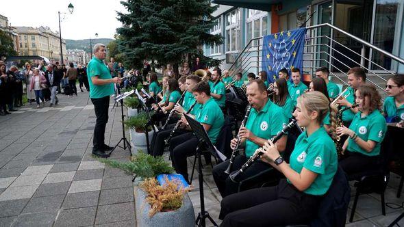 Orkestar Rudarska glazba, Kakanj - Avaz