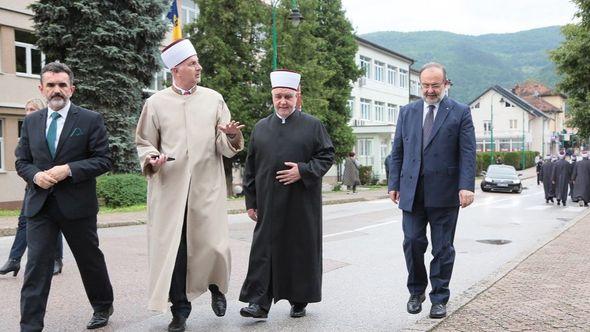 Reisu-l-ulema Kavazović u Goraždu - Avaz