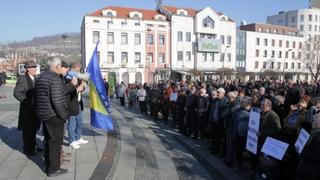 Protesti penzionera u Tuzli, zatražili povećanje penzija