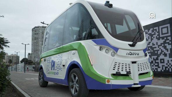 Prvi autonomni minibus u Argentini - Avaz