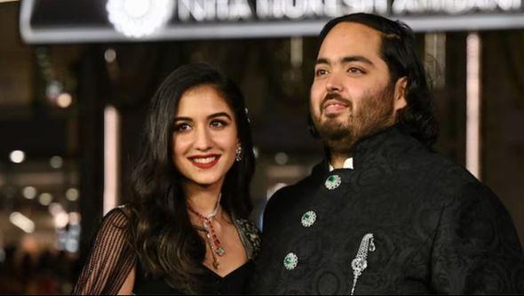 Anant Ambani s djevojkom - Avaz